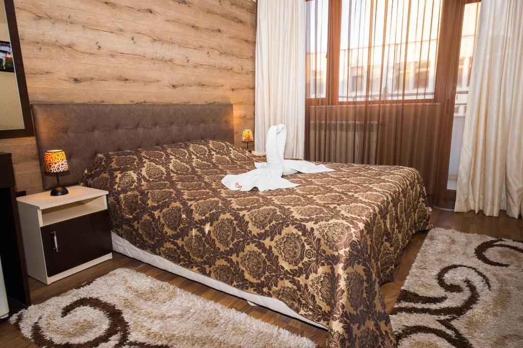 Deluxe Double Room Balcony,379214320:JPEG